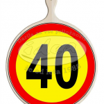 Lesena deska lopar s prometnim znakom 40